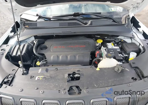 2022 Jeep Compass Trailhawk 4X4 from USA, damaged, VIN 3C4NJDDB0NT130294